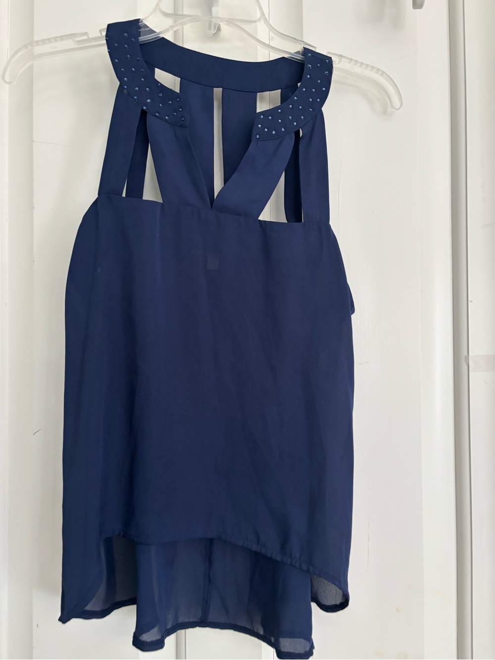 Rene Rowan Merline Monroe Navy Sleeveless Chiffon Top with Studded Straps small